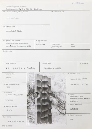 Katalogizační karta, Viktório Di Muzio (Itálie), Plastika – reliéf, 1969, dřevo, 234 × 96 × 18 cm