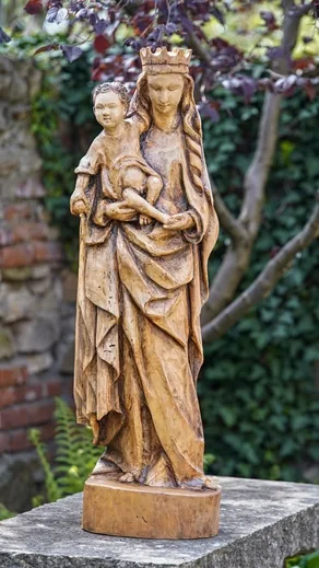 Madona s dítětem – lípa