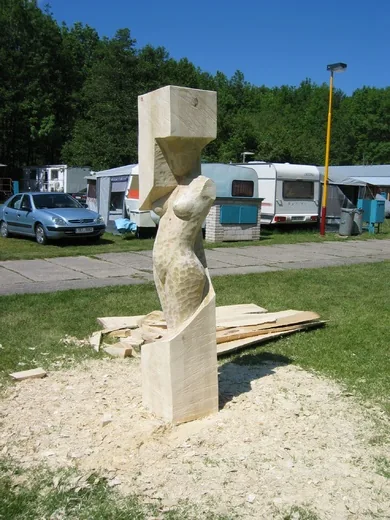 Prsanka – zahradní socha