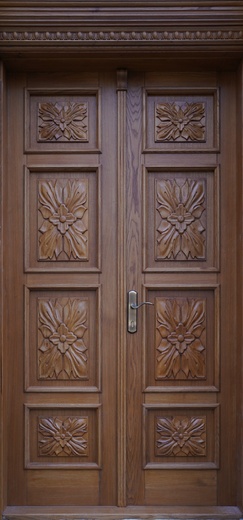 KAZETY A ŘÍMSA DVEŘÍ (spolupráce s truhlářem)