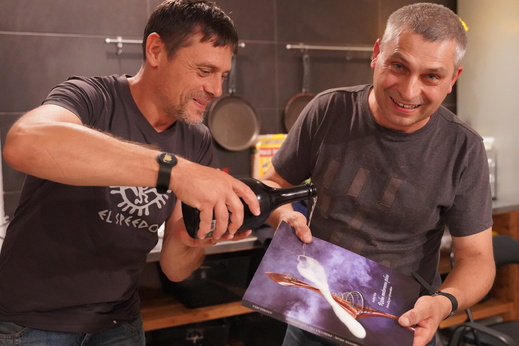 Krst knihy Rezba motorovou pílou - príručka pre výtvarníkov